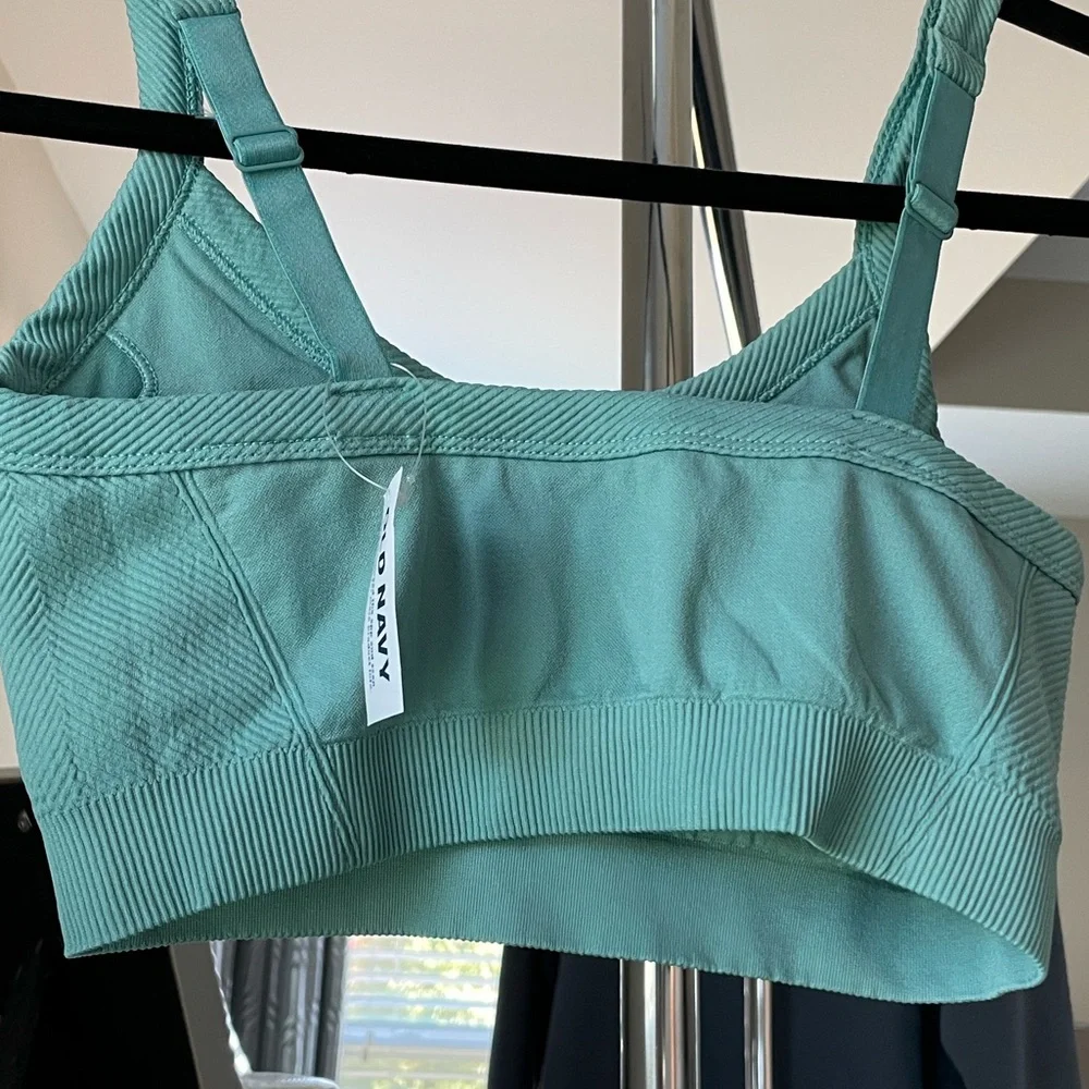 Old Navy Women's Aqua Sports Bra - Picture 2 of 2